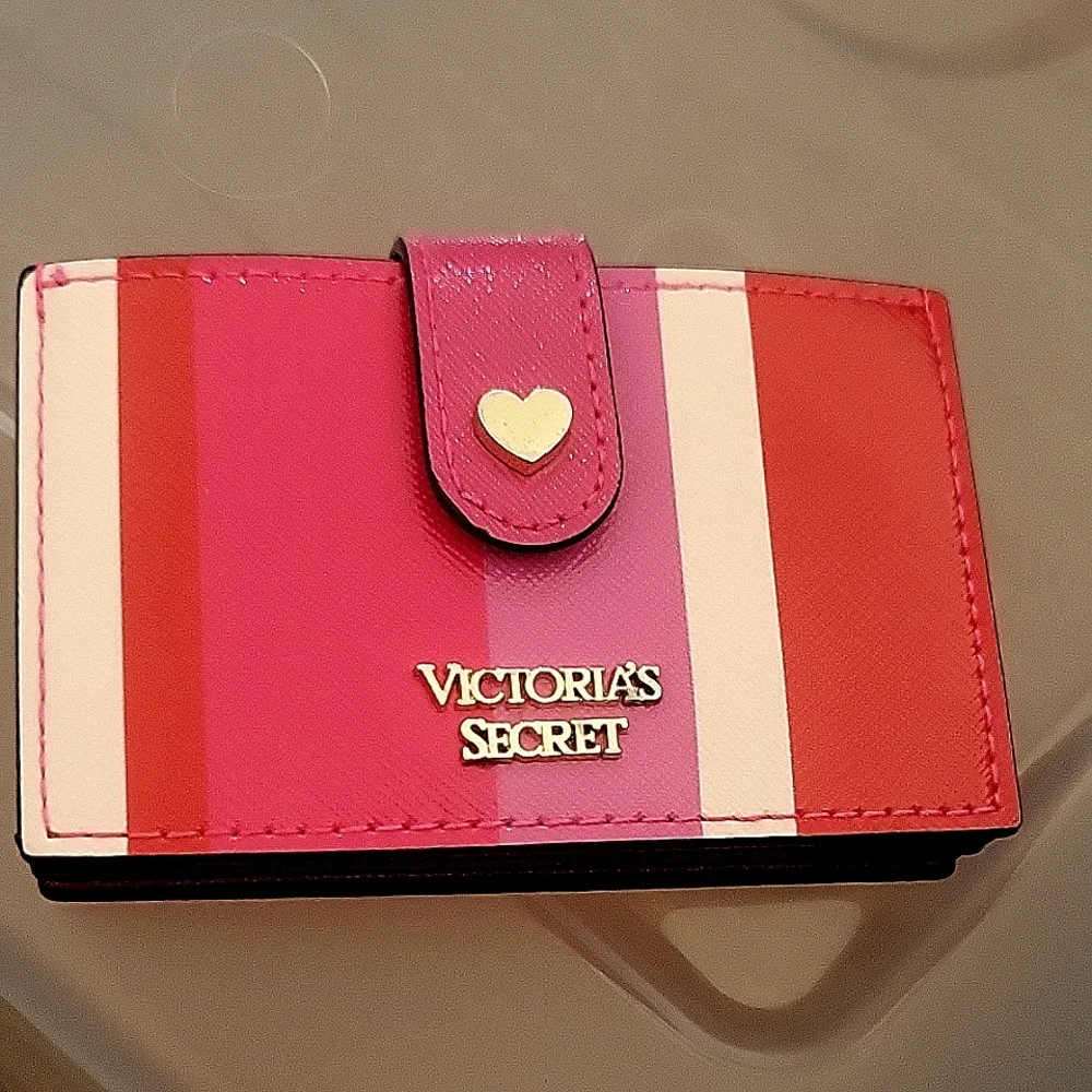 Victoria's Secret Pink and Red Card Holder - Picture 1 of 3
